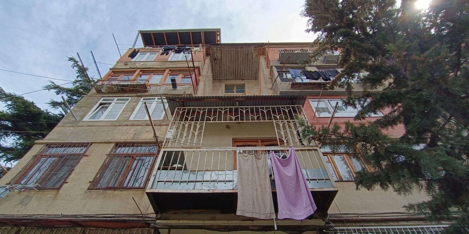 ე.წ ხრუშჩოვკები – პროექტი, რომელიც  საბჭოთა იდეის, “თანასწორობის” განსახიერება უნდა ყოფილიყო