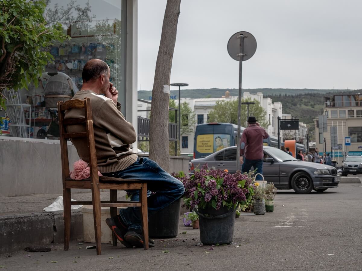 გარევაჭრობა – სიდუხჭირიდან გამოსავლის ძიებაში
