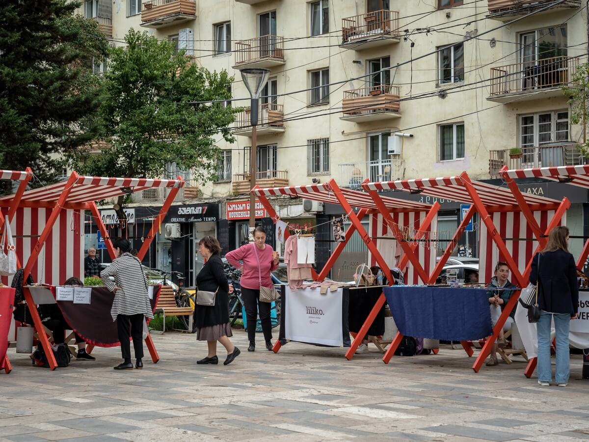 გარევაჭრობა – სიდუხჭირიდან გამოსავლის ძიებაში