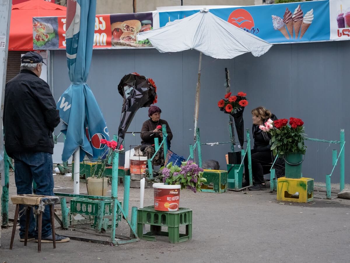 გარევაჭრობა – სიდუხჭირიდან გამოსავლის ძიებაში