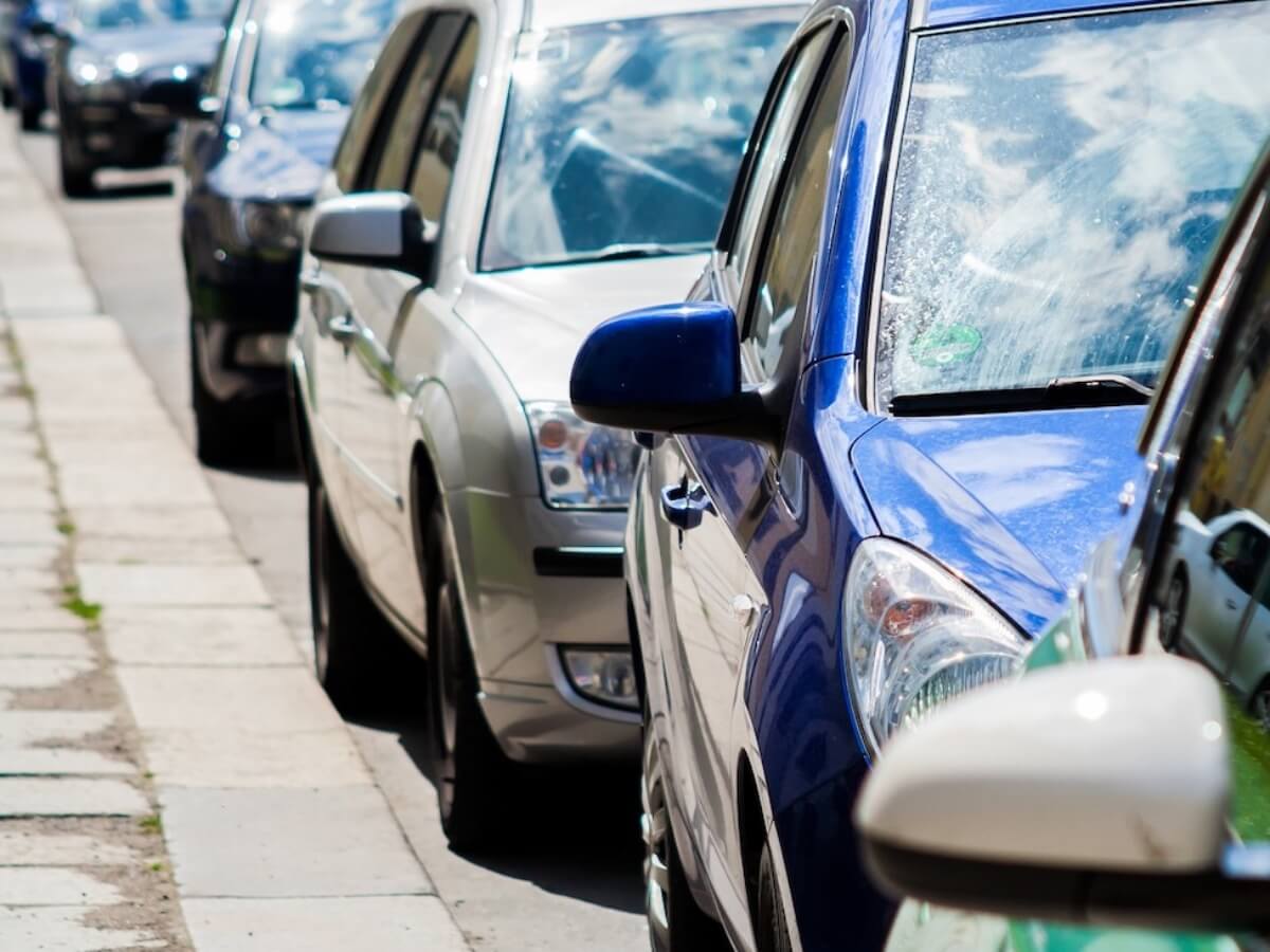 საცობში გაჭედილი თბილისელები – მოგვარებადია თუ არა პრობლემა?