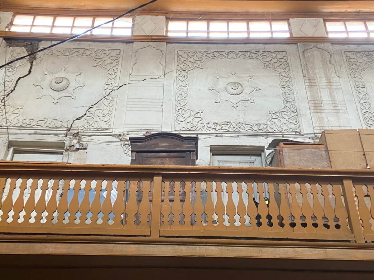 ერთი დღე კოტე აფხაზის ქუჩაზე