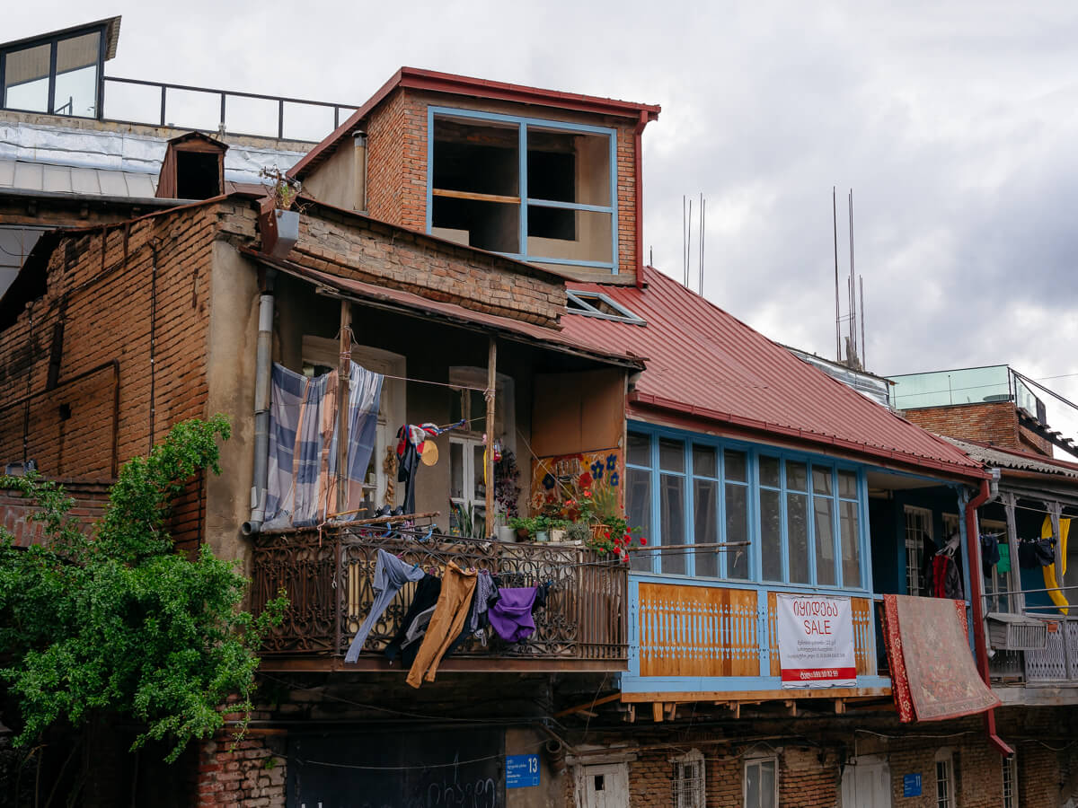 ტიფლისური აივნები