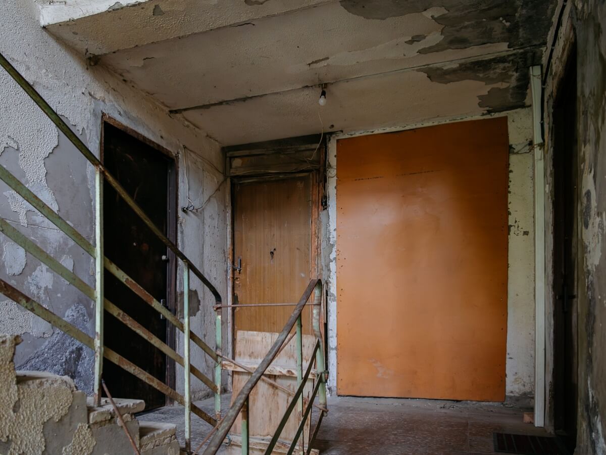 რეალური ფაქტები თუ რა პირობებში უწევთ ადამიანებს ცხოვრება