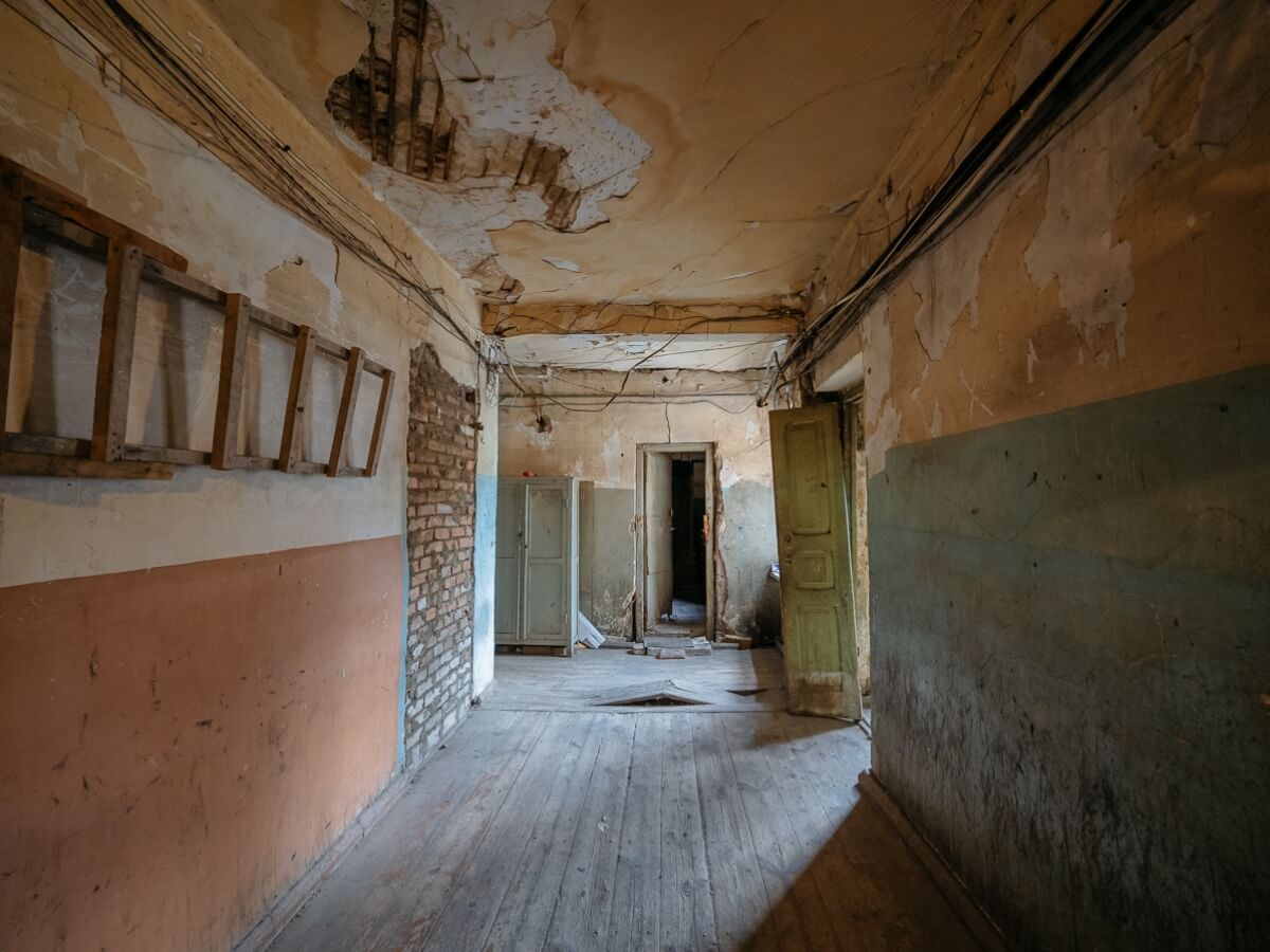 რეალური ფაქტები თუ რა პირობებში უწევთ ადამიანებს ცხოვრება