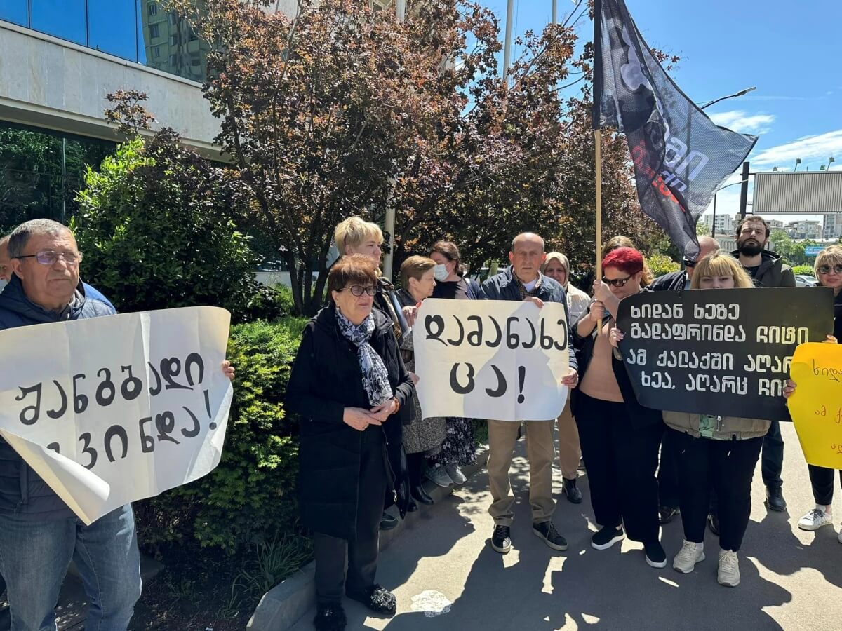 ვინ და რატომ ითხოვს ცის დანახვასა და ჟანგბადს-თბილისში მშენებლობის ისტერია და თბილისელების პროტესტი