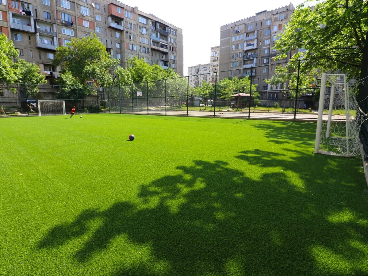 გლდანის რაიონში სპორტული მოედნების რეაბილიტაცია მიმდინარეობს