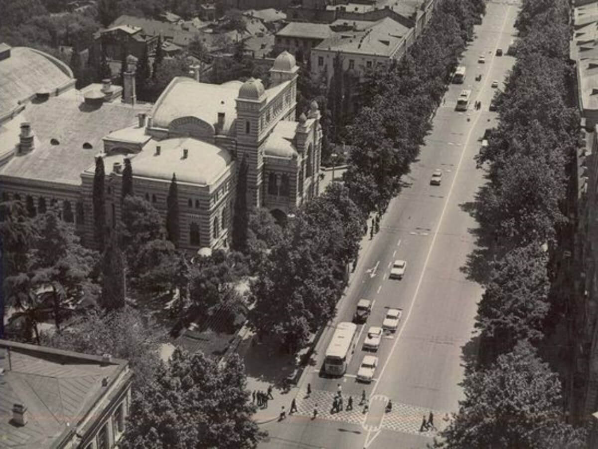 ტრამვაი – ფოტო – კადრებზე შემორჩენილი თბილისური ისტორიის ნაწილი, ნახეთ ფოტოები, რომელიც ძველ თბილისში დაგაბრუნებთ