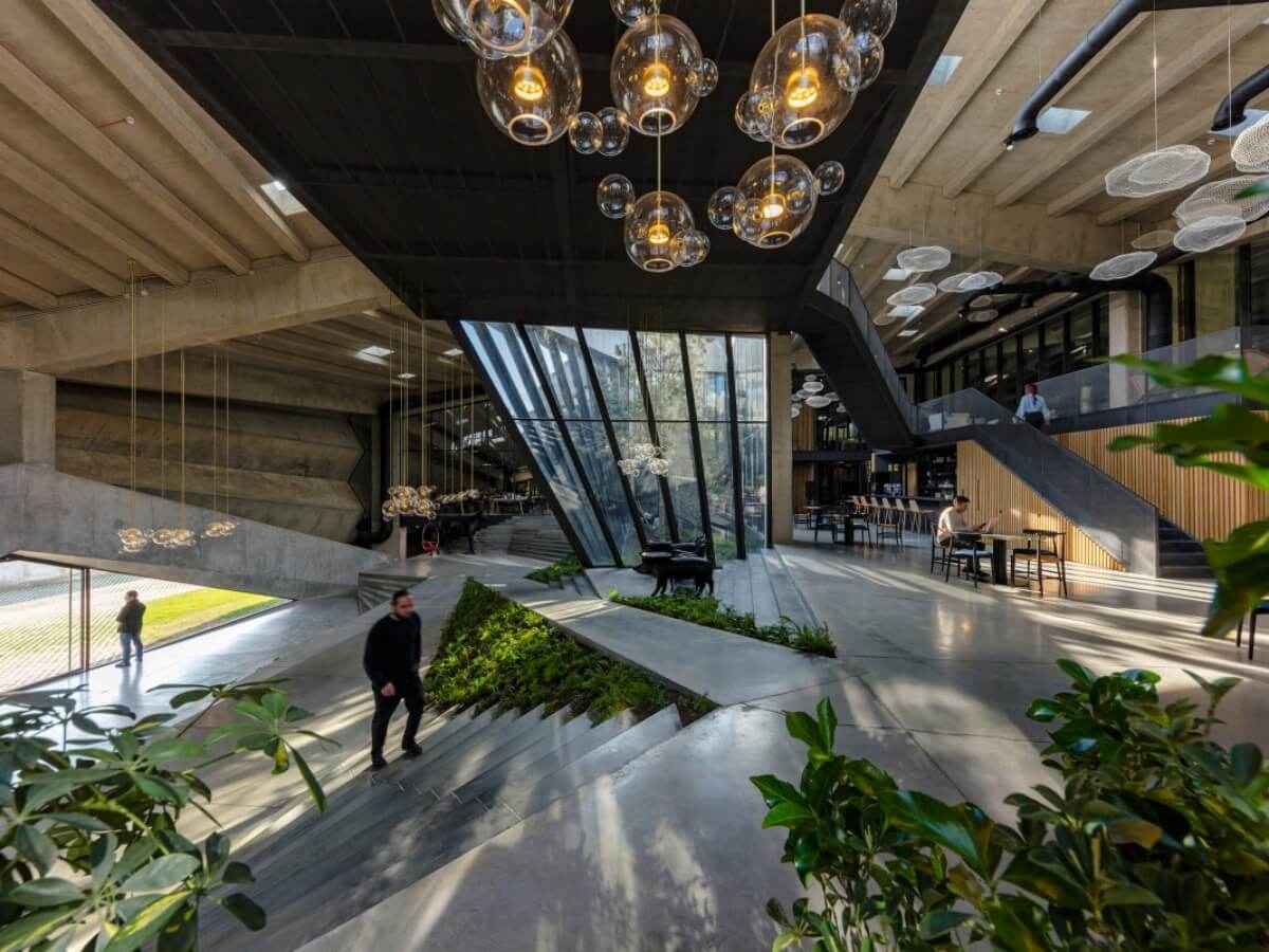 საკმაოდ ბევრი ადამიანისთვის უკვე კარგად ნაცნობმა შენობამ, მსოფლიო დონის აღიარება მოიპოვა