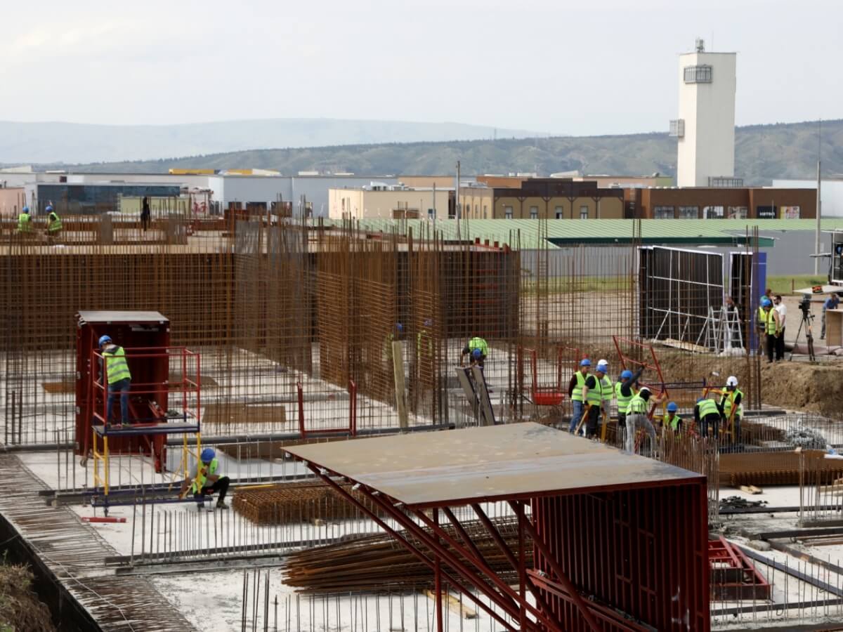 იძულებით გადაადგილებული პირები მუდმივი საცხოვრებლის მოლოდინში