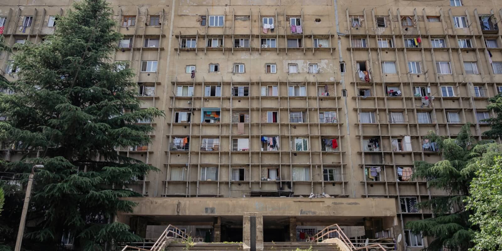 იძულებით გადაადგილებული პირები მუდმივი საცხოვრებლის მოლოდინში