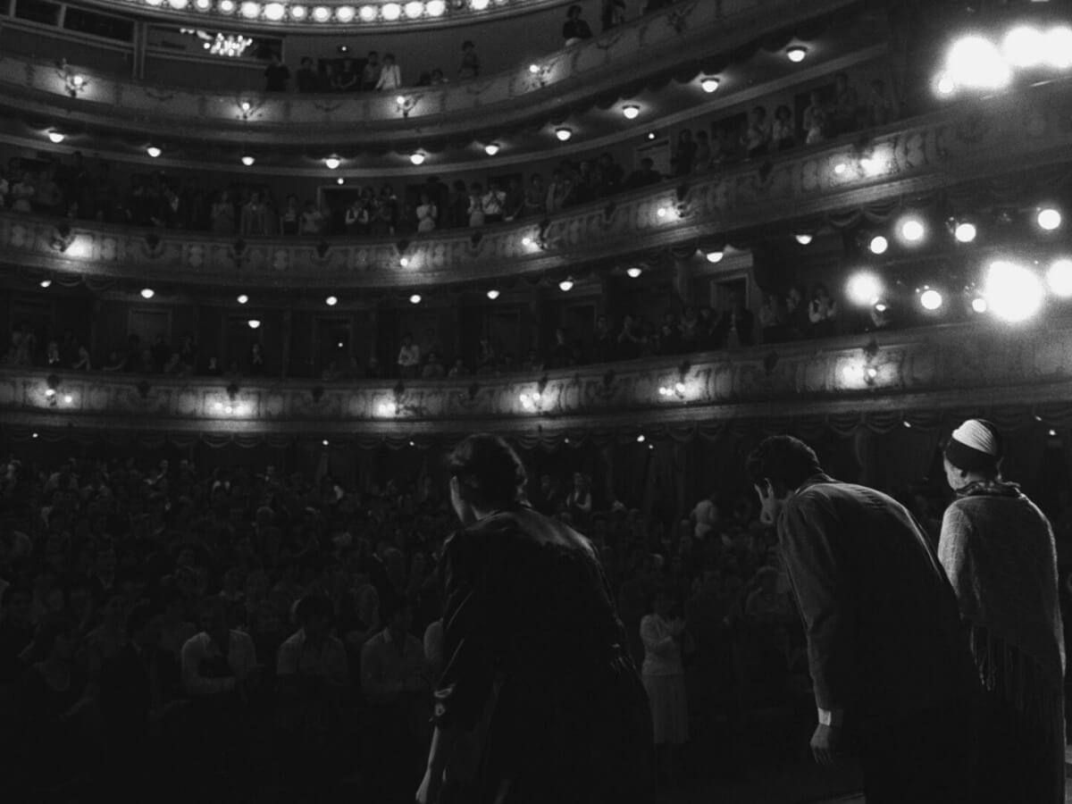 ხალხით გადაჭედილი თეატრები-რამდენი პროცენტით გაიზარდა მაყურებლის რაოდენობა
