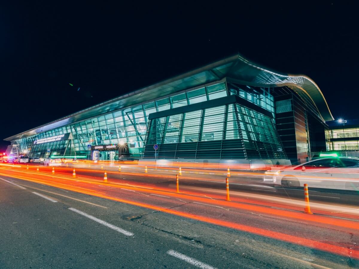 ივნისში თბილისის საერთაშორისო აეროპორტში მგზავრნაკადი 30%-ით გაიზარდა