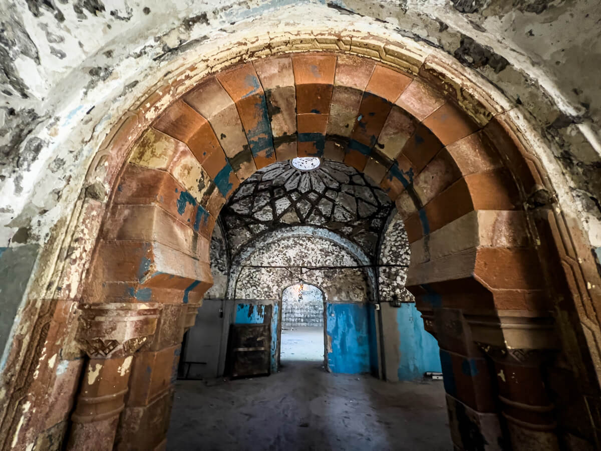 თბილისური აბანოს 700 წლიანი ისტორიის ტრაგიკული დასასრული