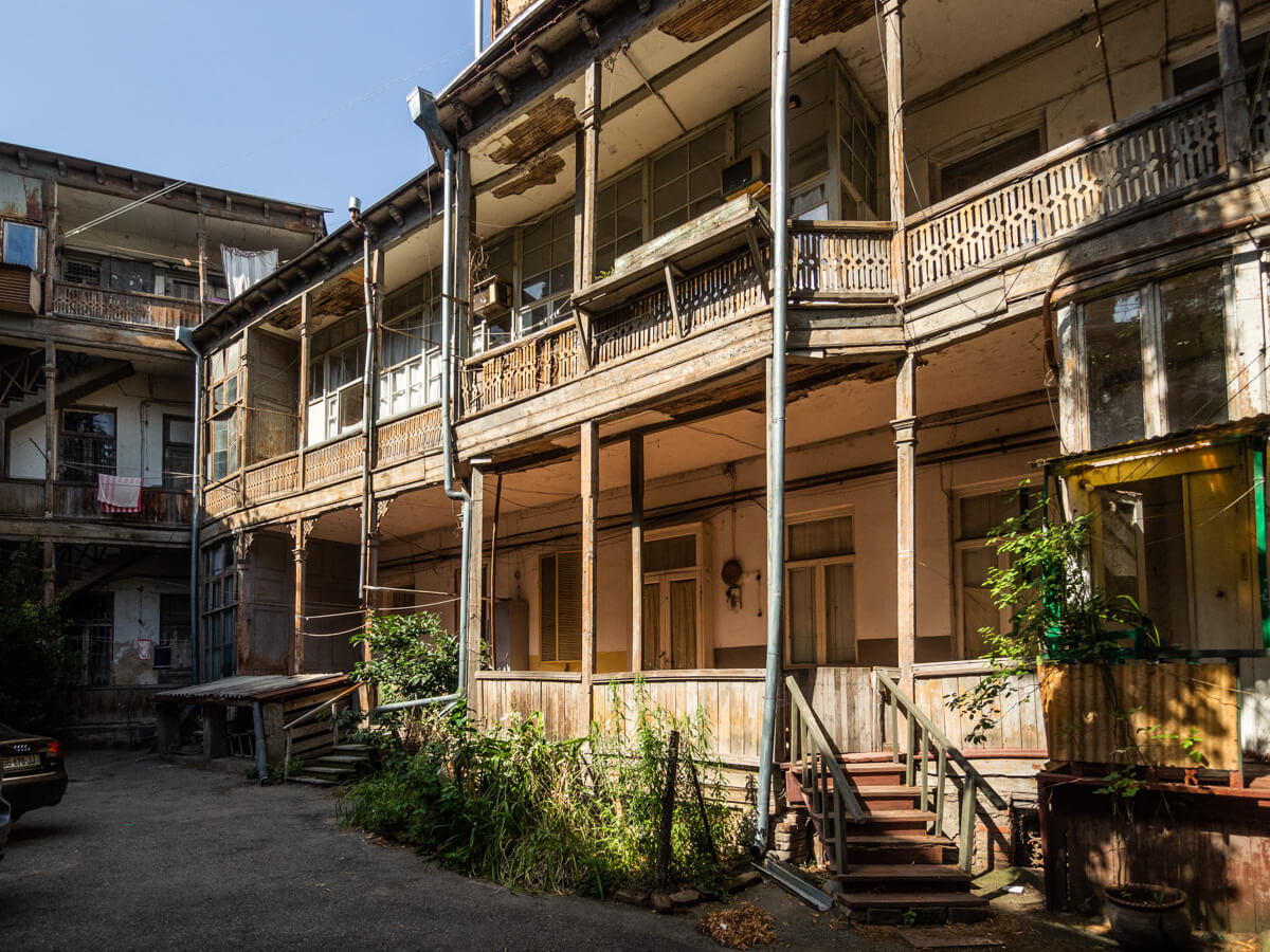 თბილისური ეზოს ნოსტალგია