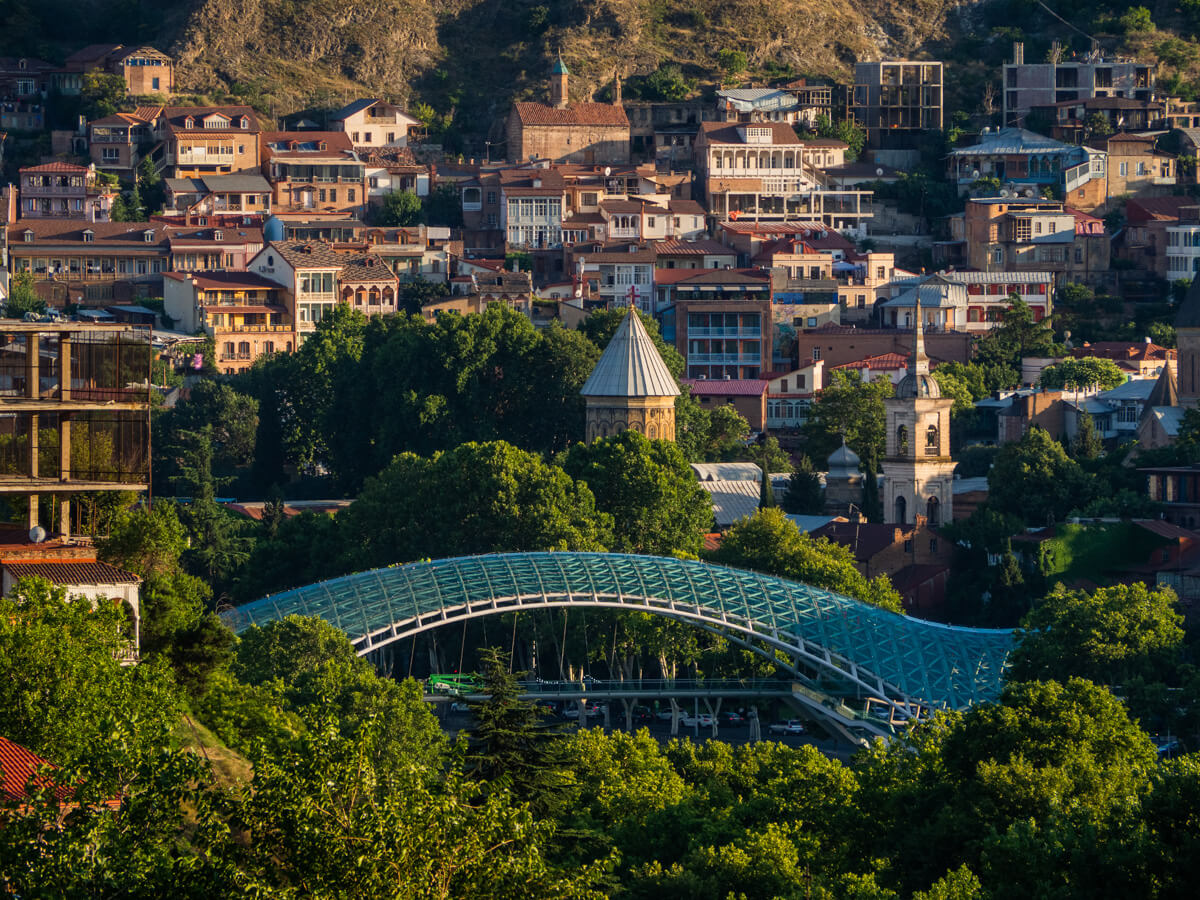 თბილისის ისტორიული ცენტრის ახალი სიცოცხლე – „აპარტ დეველოპმენტი“ ძველ თბილისში ახალი ცხოვრების სტილს ამკვიდრებს