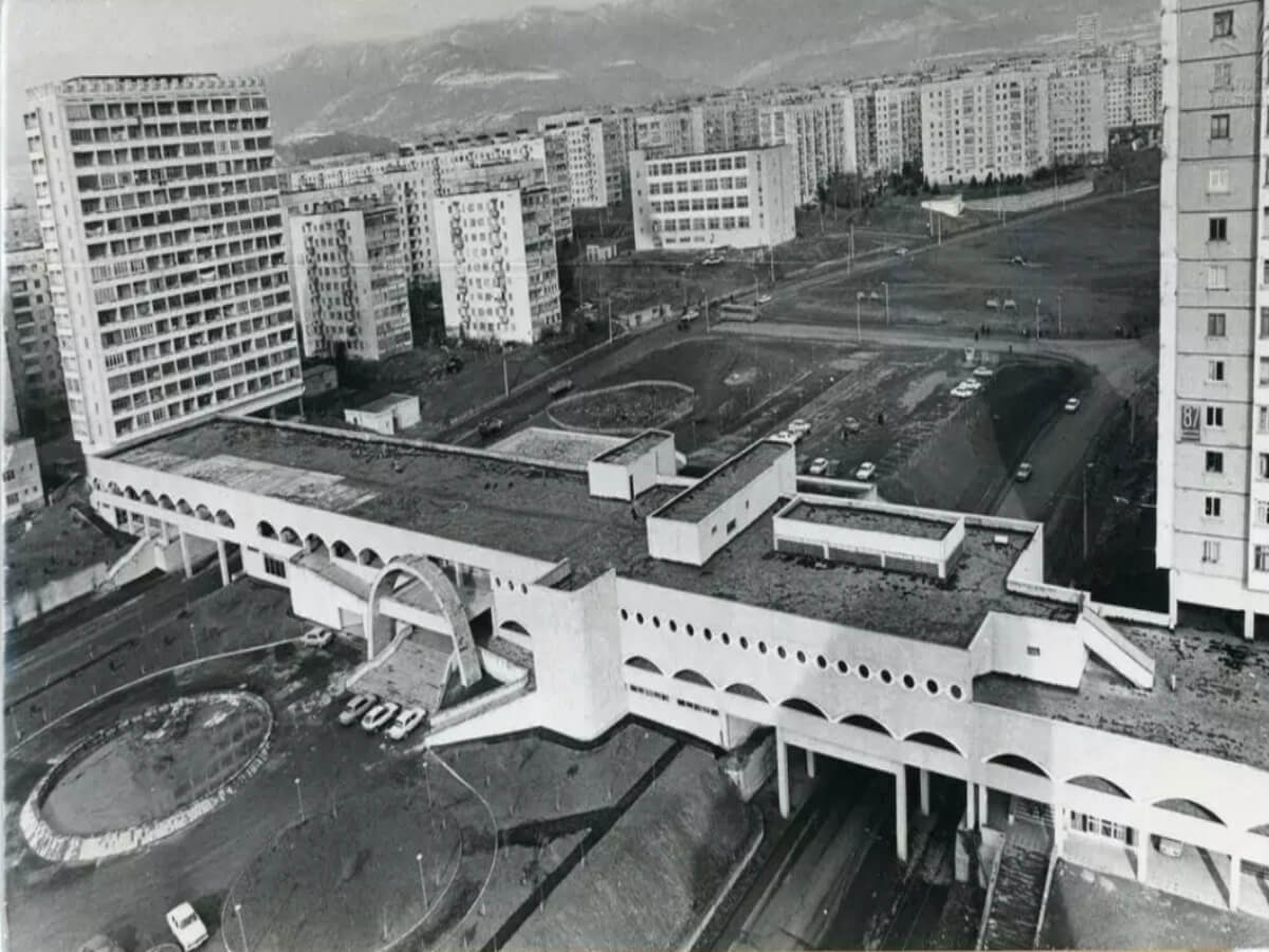 8 მიკრორაიონისაგან შემდგარი უბანი, რომელიც დღეს თანამედროვე ტიპის დასახლებად იქცა
