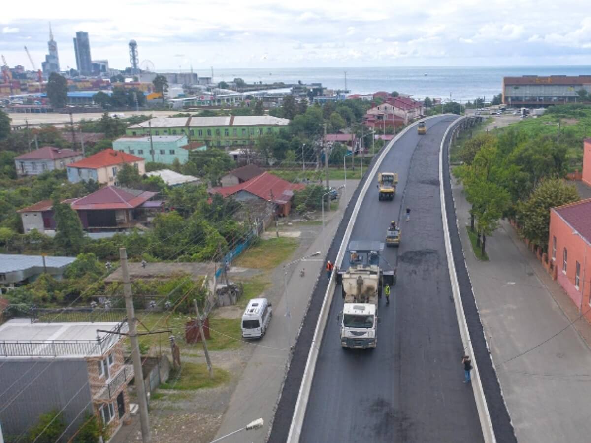 ბათუმში, ხიდის სარეაბილიტაციო სამუშაოები ექსპერტების მიერ გაცემული რეკომენდაციების შეუსაბამოდ შესრულდა