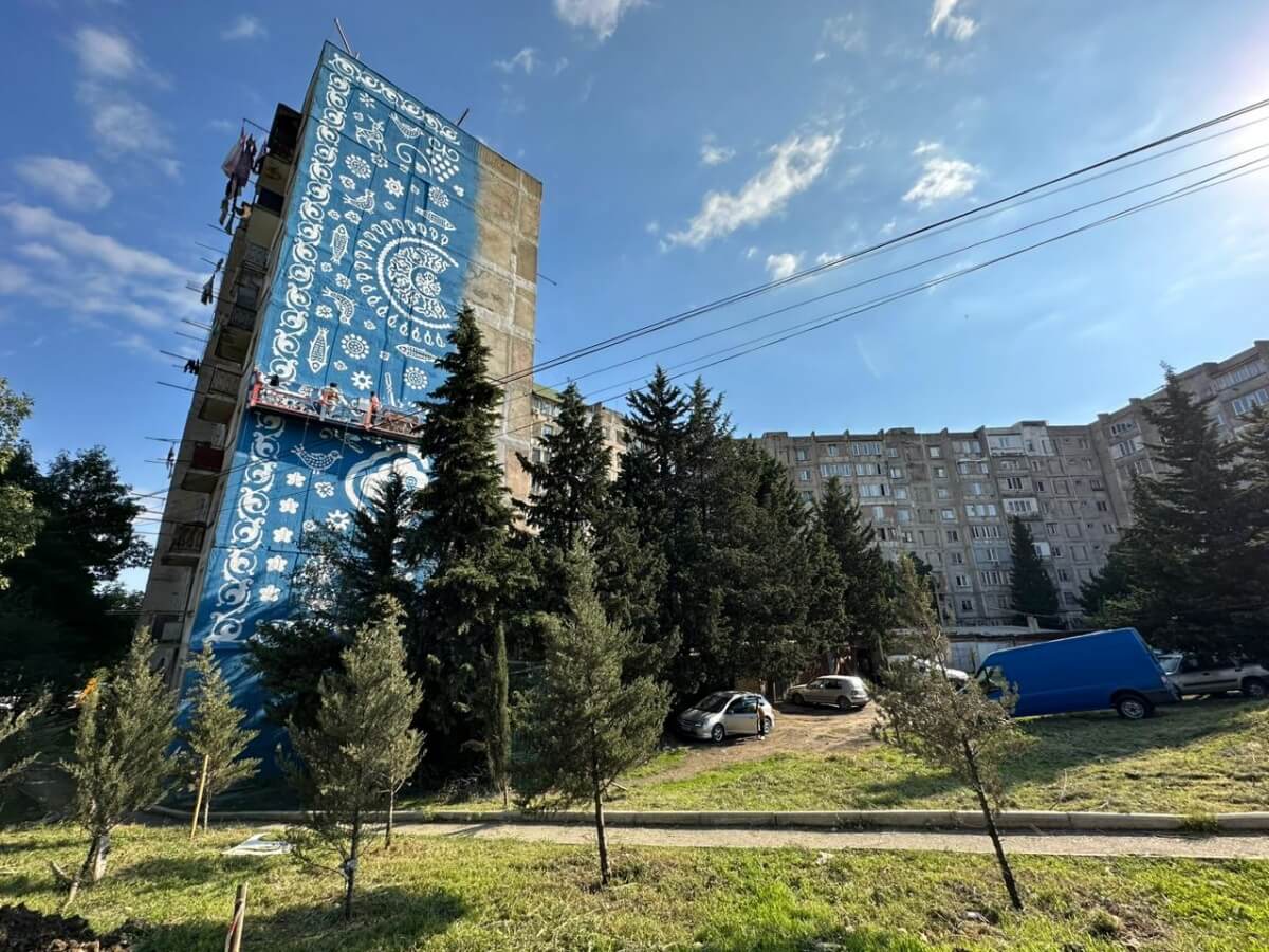 ქართული ორნამენტებით გაცოცხლებული საბჭოთა არქიტექტურა