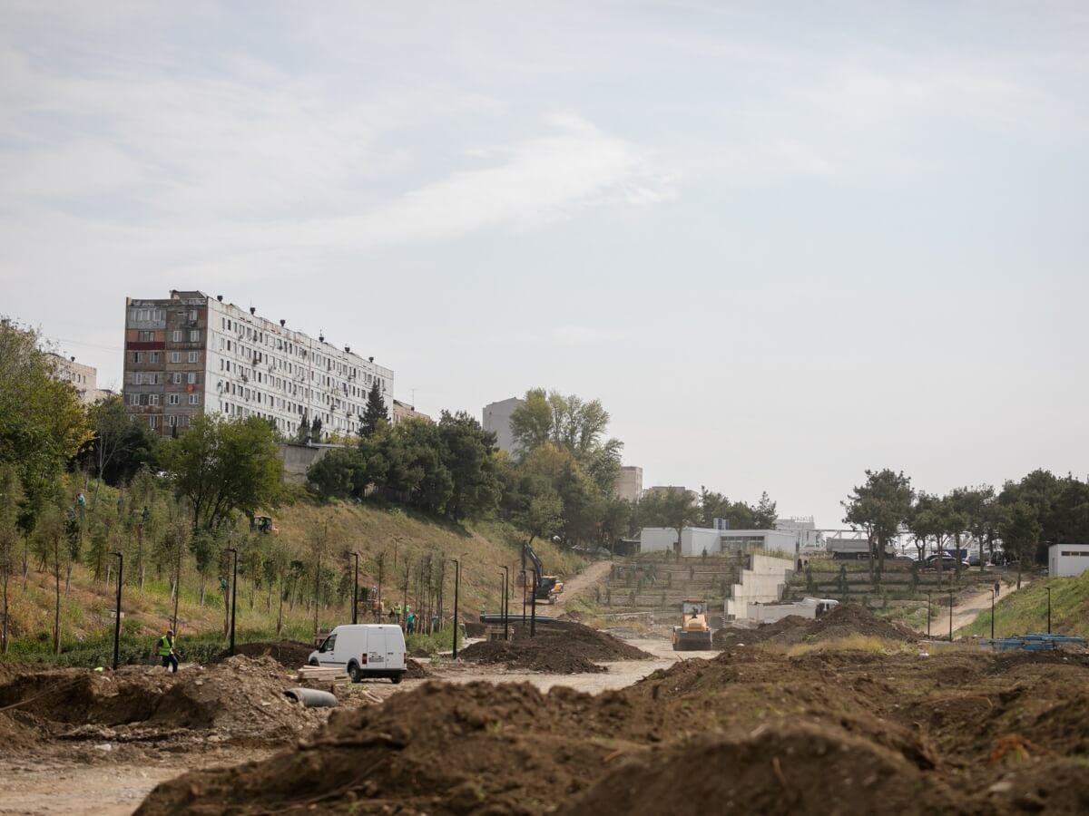 ე.წ. თემქის ხევის პარკის სამშენებლო სამუშაოები გრძელდება-რა ეტაპზეა და როდის დასრულდება ახალი ყველაზე მასშტაბური პარკი დედაქალაქში