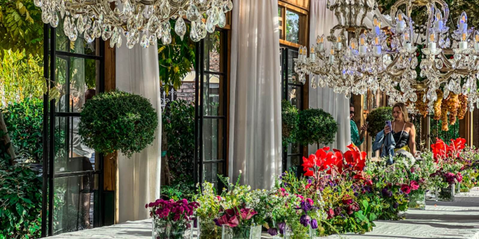 გარდენია შევარდნაძე – „ბეტონის ქალაქის“ მიღმა არსებული ფერადი სივრცე