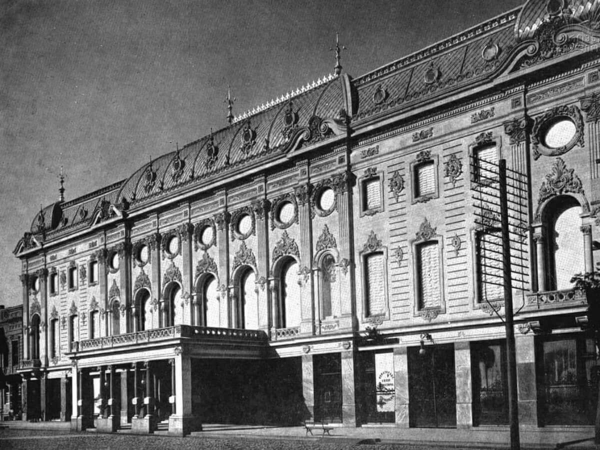 მარჯანიშვილის №7-ში მდებარე შენობის იერსახე, ისტორია და რამდენჯერმე შეცვლილი ფუნქცია