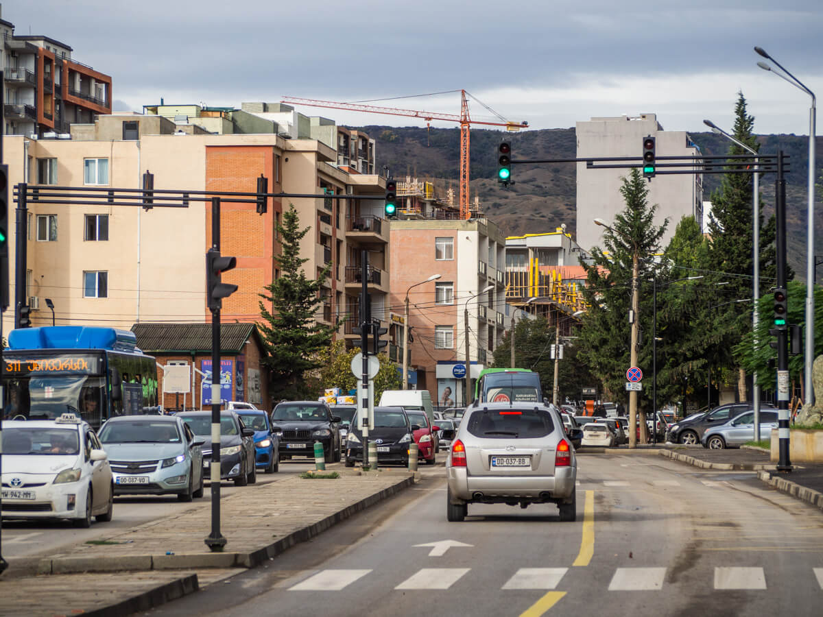 დიდი დიღომი და მასშტაბური განაშენიანება – რა საფრთხეებს პროგნოზირებენ ექსპერტები
