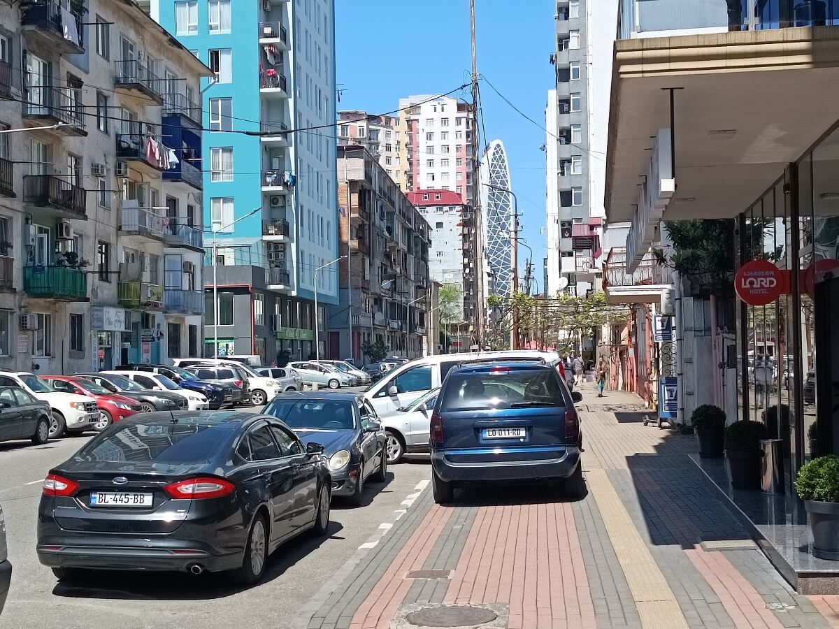 რა სჭირს ბათუმს-უცხოელი ტურისტის გამოცდილება