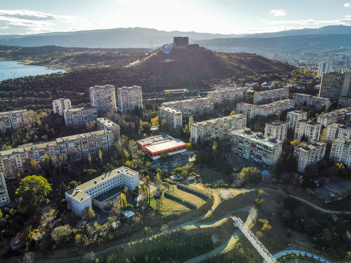 თემქის ხევის მოწყობის სამუშაოები მიმდინარე წლის დეკემბერში დასრულდება – რეკრეაციული სივრცე, რომლის მსგავსიც დამოუკიდებელი საქართველოს ისტორიაში არ მოწყობილა