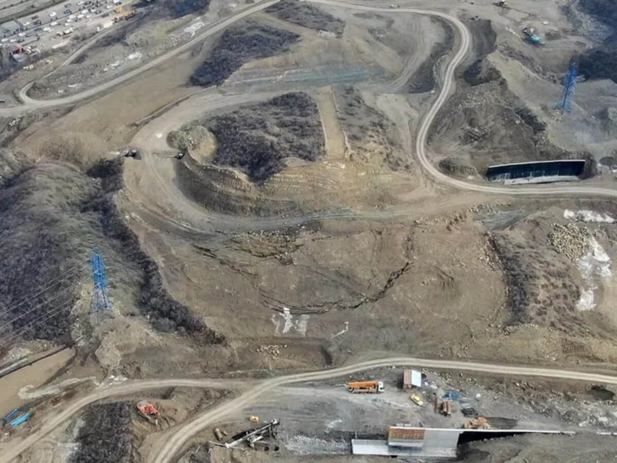 საფრთხის შემცველი ზონები თბილისში და ვაშლიჯვრის მასშტაბური განაშენიანება