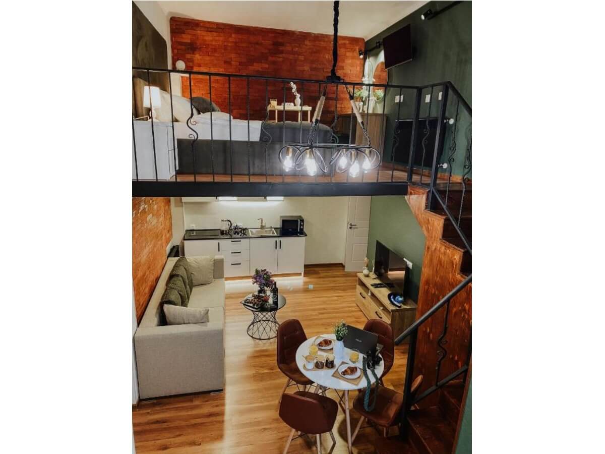 თბილისის სასტუმროები, რომლებსაც ვიზიტორებისგან ყველაზე მაღალი შეფასება ერგოთ