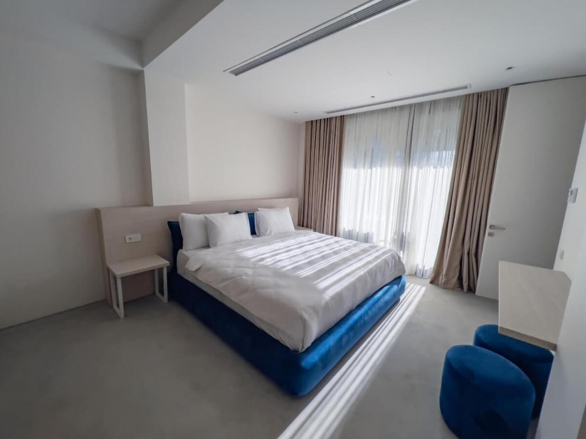 თბილისის სასტუმროები, რომლებსაც ვიზიტორებისგან ყველაზე მაღალი შეფასება ერგოთ