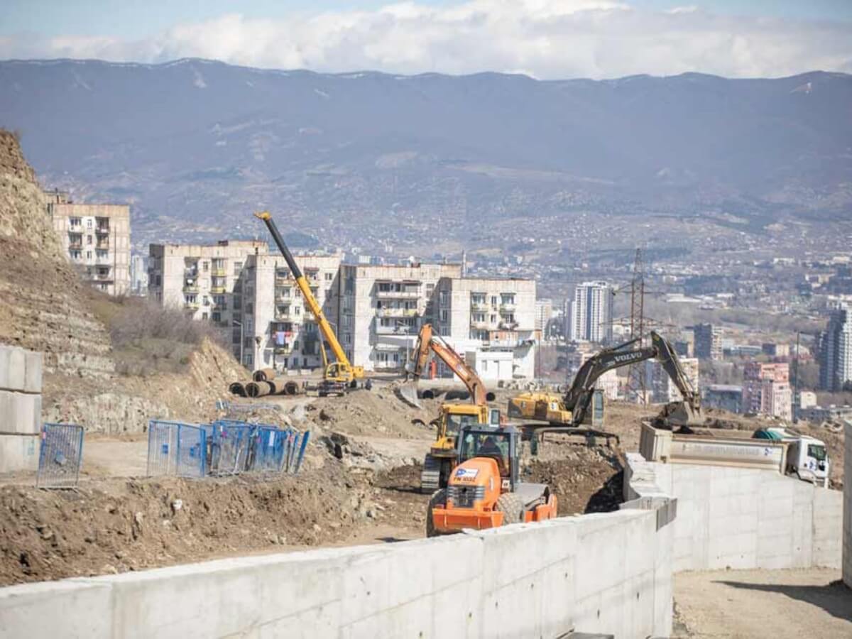საფრთხის შემცველი ზონები თბილისში და ვაშლიჯვრის მასშტაბური განაშენიანება