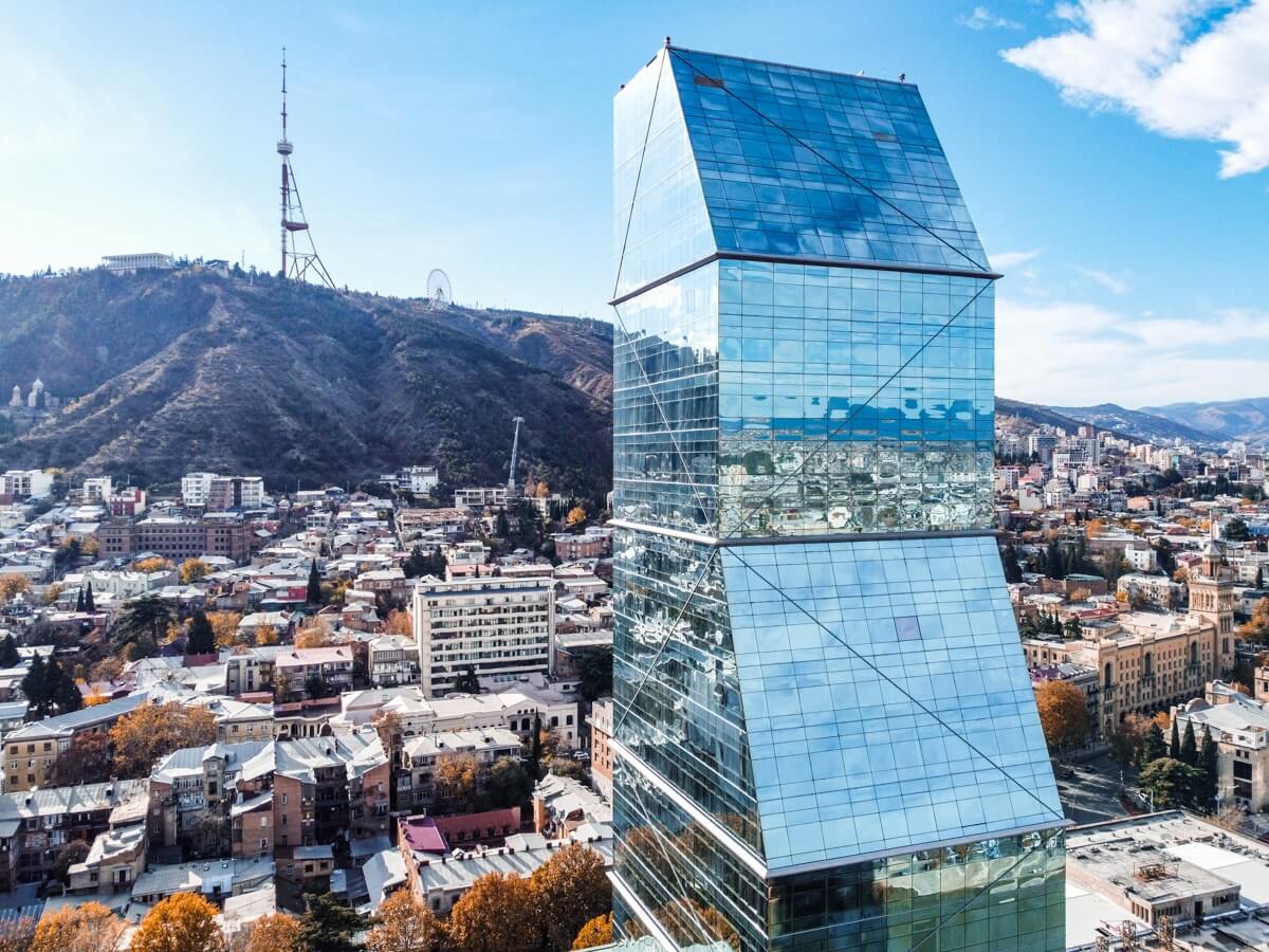 რა მოლოდინებია 2024 წლისთვის თბილისის საცხოვრებელი უძრავი ქონების ბაზარზე