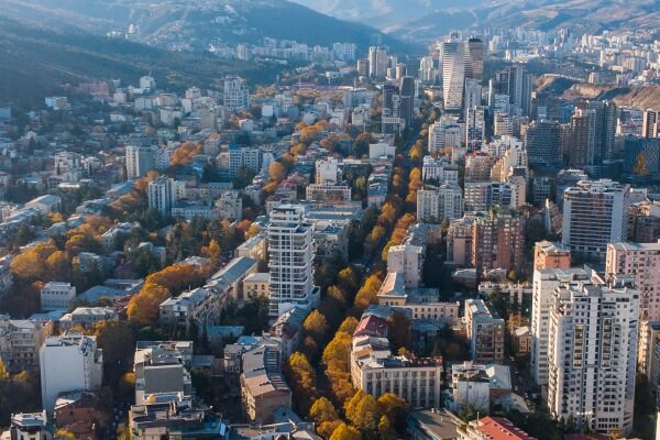 რა მოლოდინებია 2024 წლისთვის თბილისის საცხოვრებელი უძრავი ქონების ბაზარზე