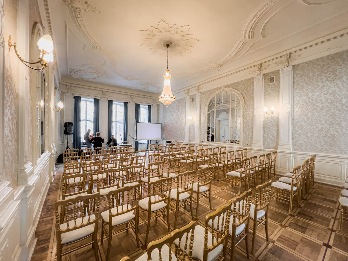 ივანე მაჩაბლის ქუჩაზე არსებული სახლი – თბილისური და ევროპული არქიტექტურის შერწყმის ბრწყინვალე მაგალითი