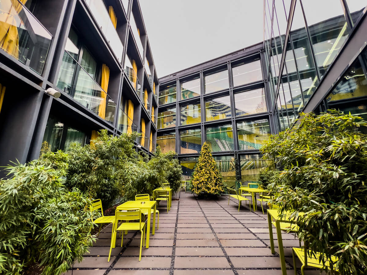 თბილისის სასტუმროები, რომლებსაც ვიზიტორებისგან ყველაზე მაღალი შეფასება ერგოთ