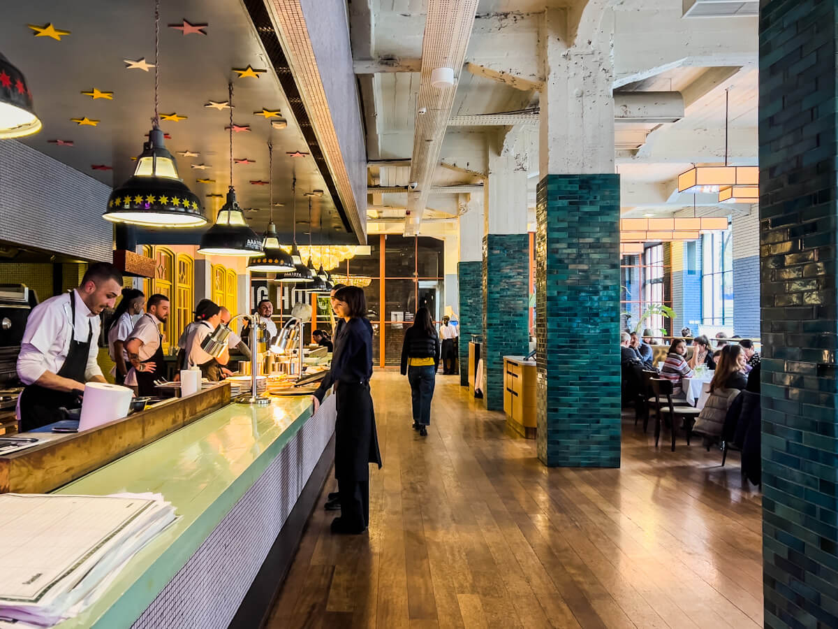 თბილისის სასტუმროები, რომლებსაც ვიზიტორებისგან ყველაზე მაღალი შეფასება ერგოთ