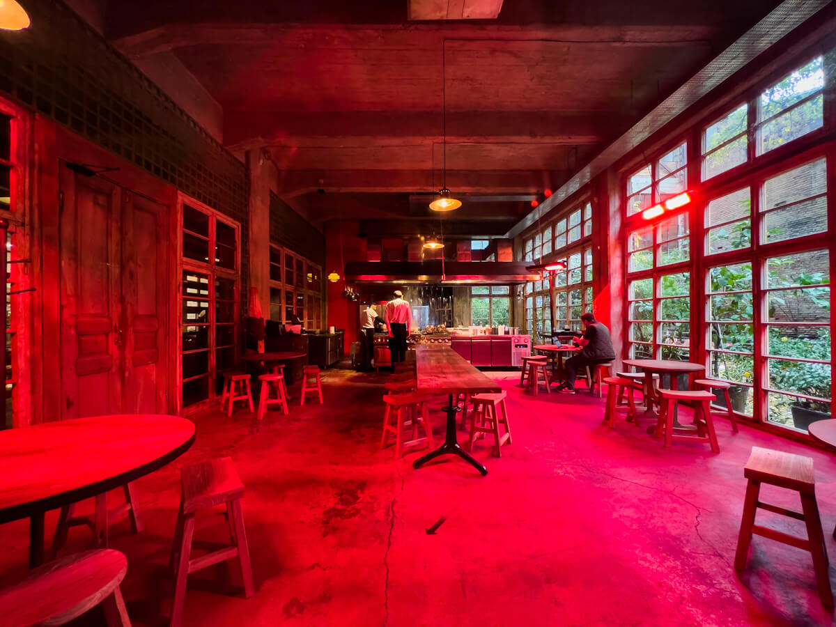 თბილისის სასტუმროები, რომლებსაც ვიზიტორებისგან ყველაზე მაღალი შეფასება ერგოთ