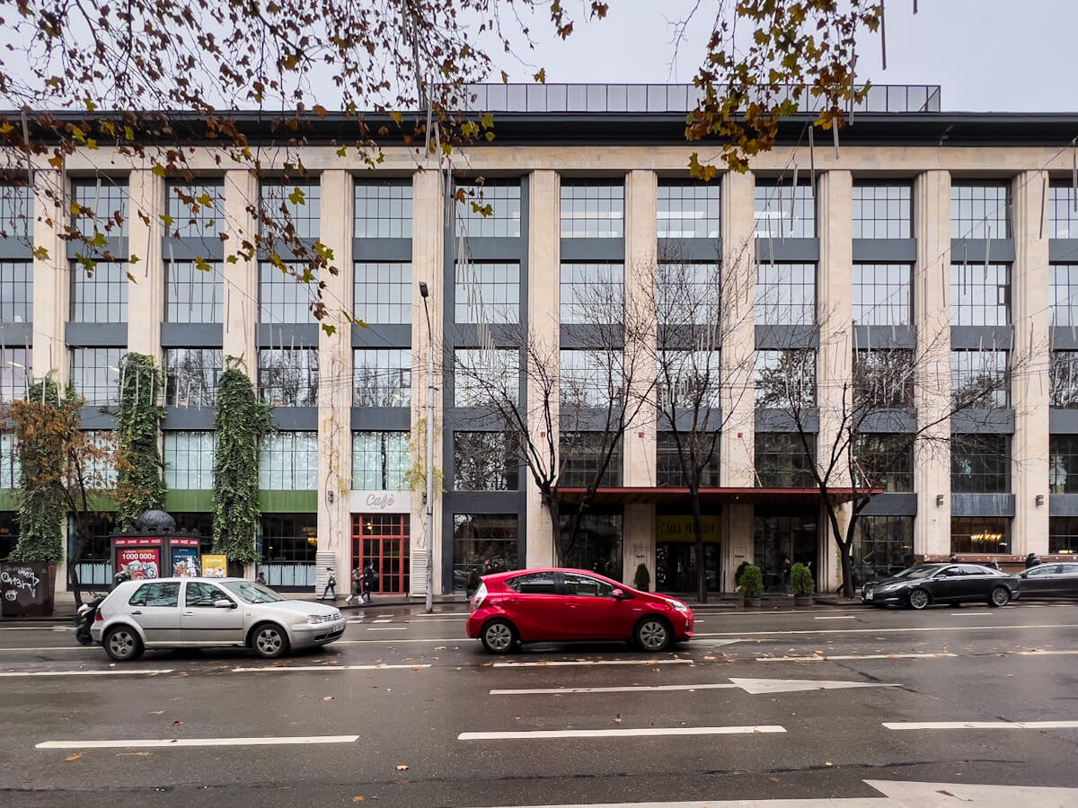 თბილისის სასტუმროები, რომლებსაც ვიზიტორებისგან ყველაზე მაღალი შეფასება ერგოთ