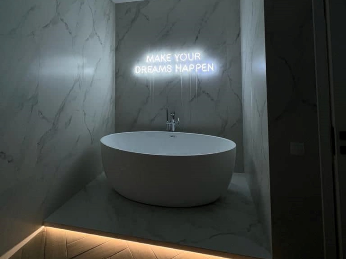 საცხოვრებელი ბინა საბურთალოზე, რომელიც 2500$-ად ქირავდება