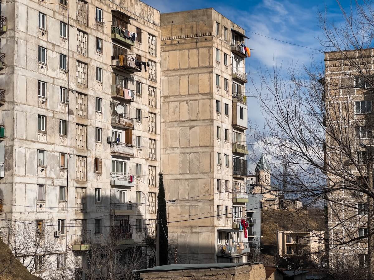 ნუცუბიძის კოშკები – საბჭოთა არქიტექტურის გარდასახვა