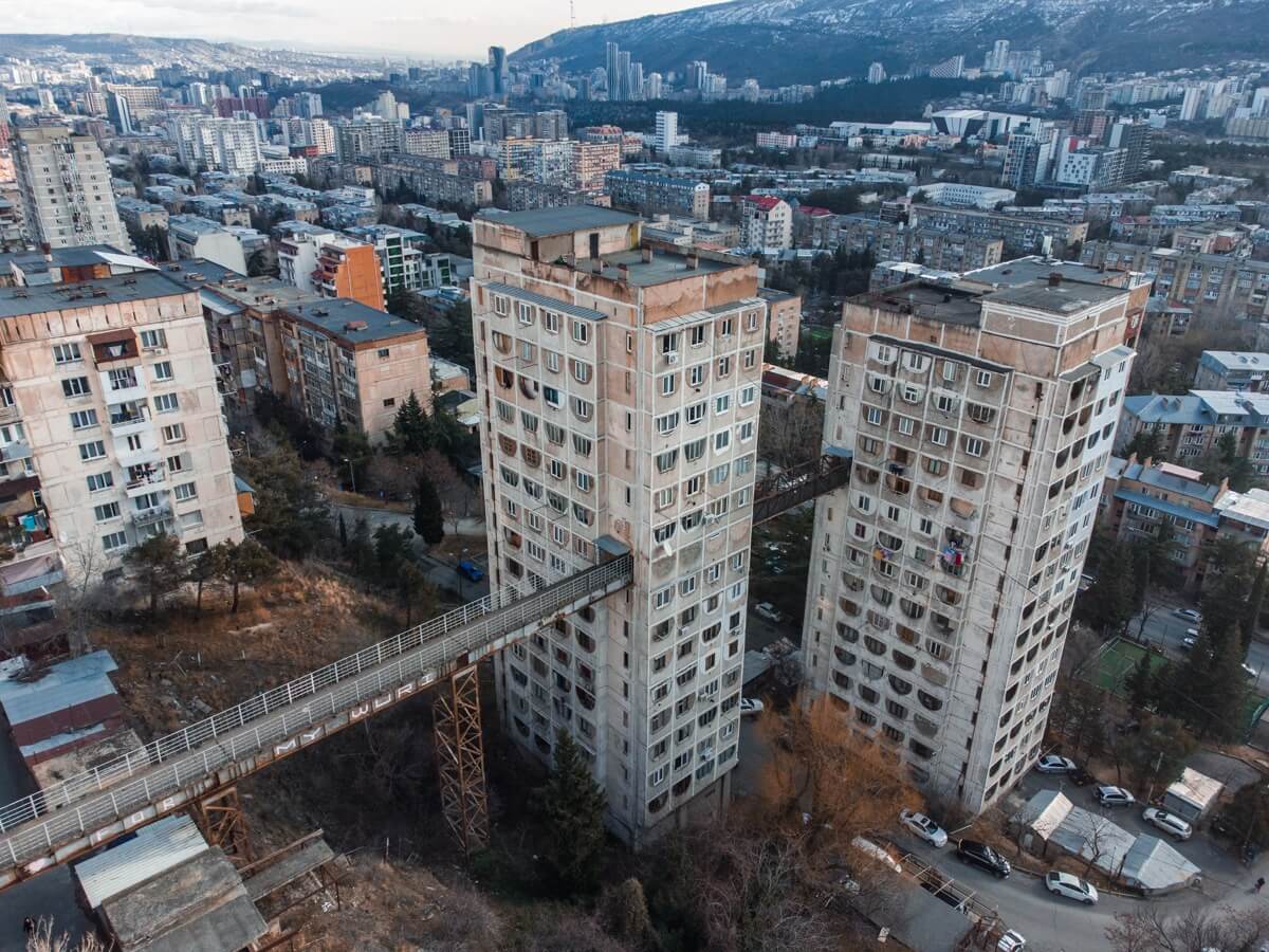 ნუცუბიძის კოშკები – საბჭოთა არქიტექტურის გარდასახვა