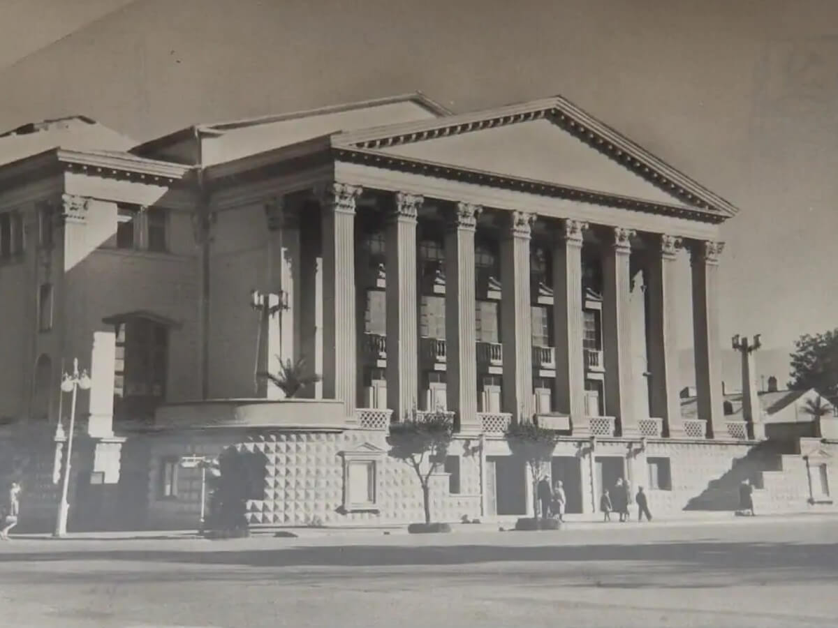 ზღვისპირა ქალაქის არქიტექტურული სახე – როგორ იცვლება ბათუმი