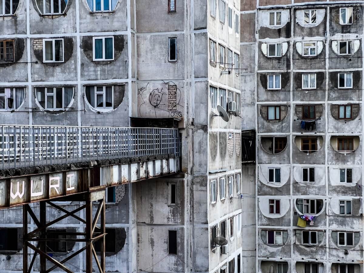 ნუცუბიძის კოშკები – საბჭოთა არქიტექტურის გარდასახვა