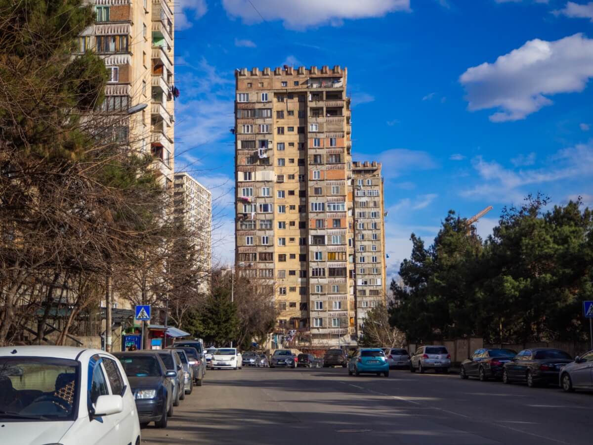 ნუცუბიძის კოშკები – საბჭოთა არქიტექტურის გარდასახვა