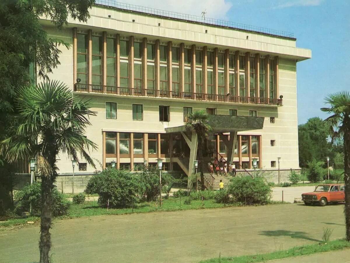 ზღვისპირა ქალაქის არქიტექტურული სახე – როგორ იცვლება ბათუმი