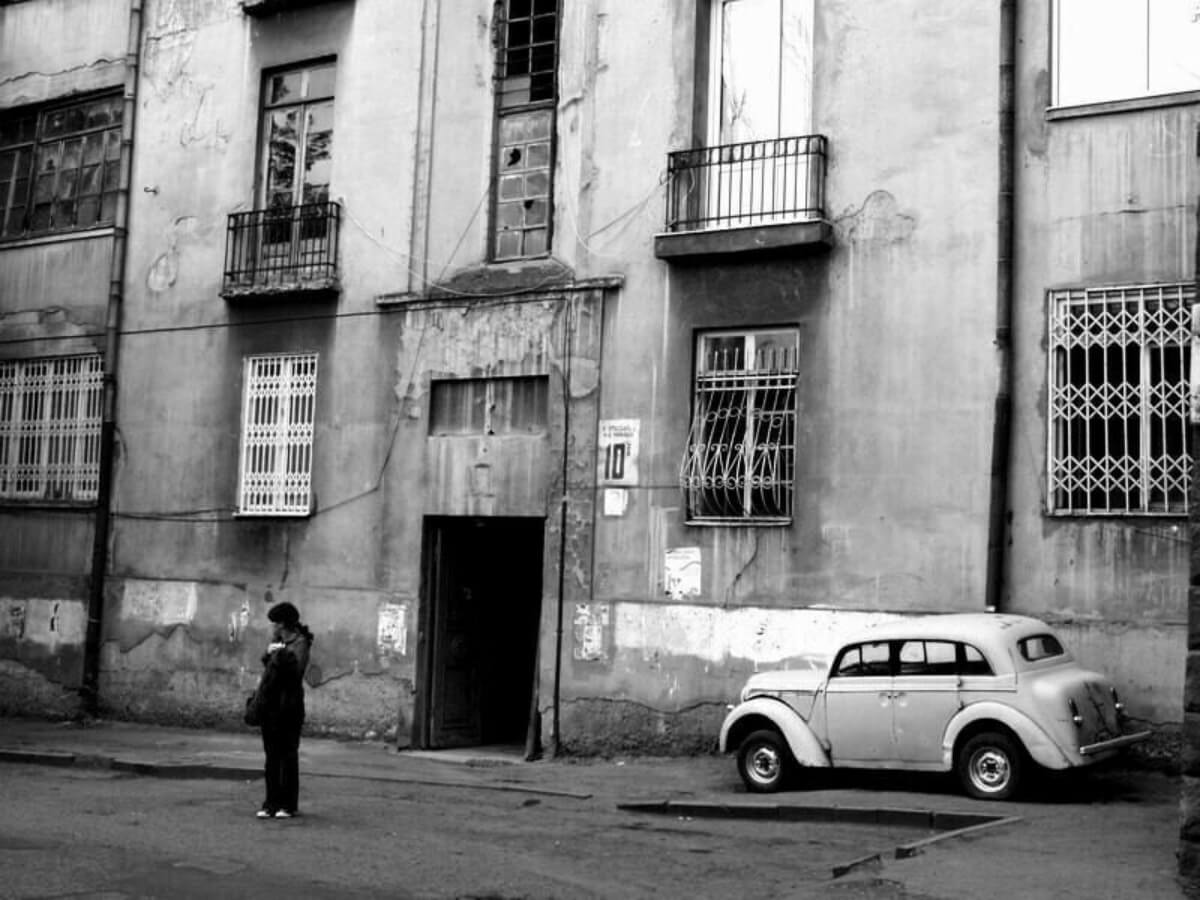 ქუჩა, რომლის თითქმის ყველა სახლი არქიტექტურული ნიმუშია