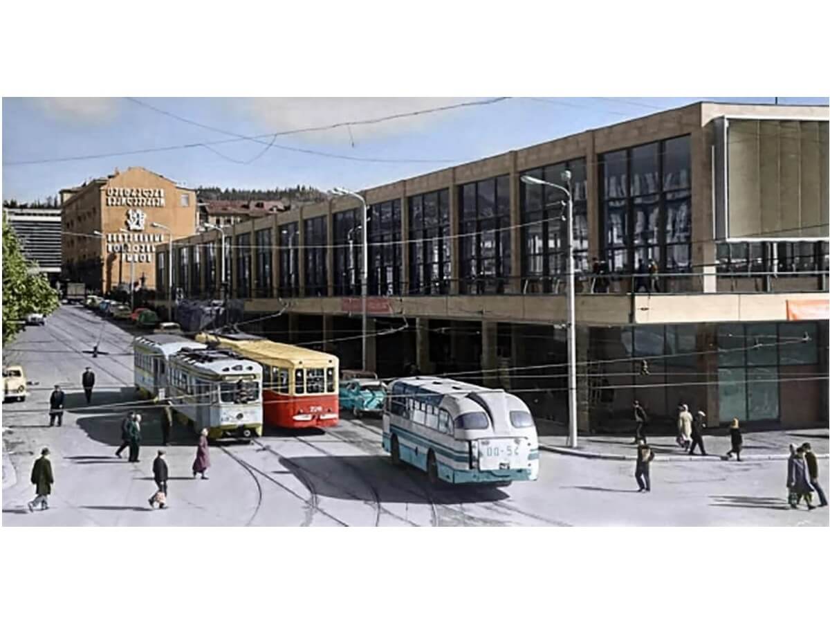 გზა გადასასვლელი ხიდიდან ე.წ. დეზერტირების ბაზრამდე – რა ბედი ელის ვაგზლის მიმდებარე ტერიტორიას?