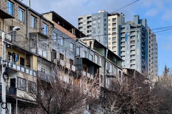 პოლიტკოვსკაიას ქუჩის გარდასახვა – ინტენსიური განაშენიანებით მიღებული შედეგი